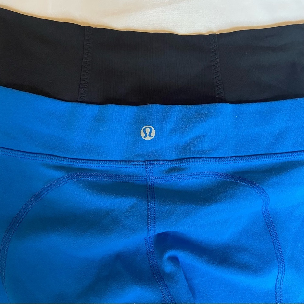 Lululemon Athletica Blue Leggings with Black Waistband - Picture 7 of 12